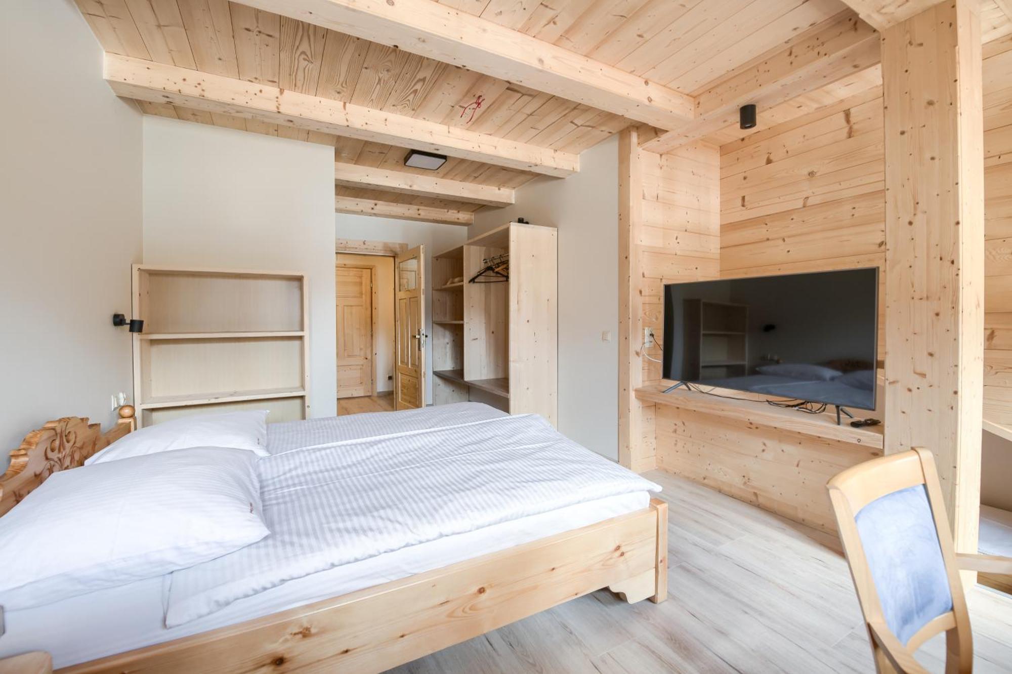 Harnas Bed & Breakfast